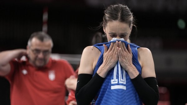 МАЈА ОГЊЕНОВИЋ СЛОМЉЕНОГ СРЦА: Порука коју је послала најбоље показује колико јој је тешко пао неуспех у Паризу (ФОТО) МАЈА ОГЊЕНОВИЋ СЛОМЉЕНОГ СРЦА: Порука коју је послала најбоље показује колико јој је тешко пао неуспех у Паризу (ФОТО)