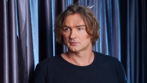 DRAGI MOJI BOŠNJACI, NEĆE NAS POSVAĐATI! Željko Mitrović odgovorio na potez BH Telekoma da skloni 70 kanala Pinka: STIŽE NAŠ BOX ZA 5 KM!