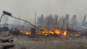 БЕСНЕ ШУМСКИ ПОЖАРИ У СИБИРУ: Облак диам прекрио град Кизил, гори 7.000 хектара БЕСНЕ ШУМСКИ ПОЖАРИ У СИБИРУ: Облак диам прекрио град Кизил, гори 7.000 хектара