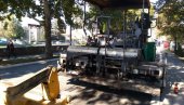 РЕХАБИЛИТАЦИЈА САОБРАЋАЈНИЦЕ У ЛЕСКОВАЧКОМ СЕЛУ ЈАШУЊА: Обновљено и 650 метара пута РЕХАБИЛИТАЦИЈА САОБРАЋАЈНИЦЕ У ЛЕСКОВАЧКОМ СЕЛУ ЈАШУЊА: Обновљено и 650 метара пута