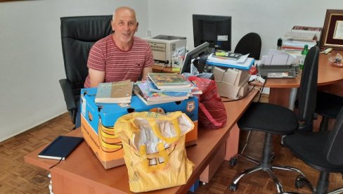 КЊИГЕ ЗА ДЕЦУ ИЗ ВИШЕЧЛАНИХ ПОРОДИЦА: Традиционална акција бањалучког удружења Четири плус које и ове године прикупља уџбенике за основце КЊИГЕ ЗА ДЕЦУ ИЗ ВИШЕЧЛАНИХ ПОРОДИЦА: Традиционална акција бањалучког удружења Четири плус које и ове године прикупља уџбенике за основце