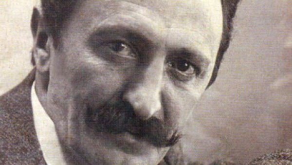 НОВО РУХО НУШИЋЕВОЈ ЕВРОПИ: Почела реконструкција хотела у Куршумлији, култног места и обележја овог града у Топлици НОВО РУХО НУШИЋЕВОЈ ЕВРОПИ: Почела реконструкција хотела у Куршумлији, култног места и обележја овог града у Топлици