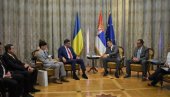 ЦЕНТАР ЗА ОБУКУ ПИЛОТА: Министар Ружић разговарао са колегама из Украјине ЦЕНТАР ЗА ОБУКУ ПИЛОТА: Министар Ружић разговарао са колегама из Украјине