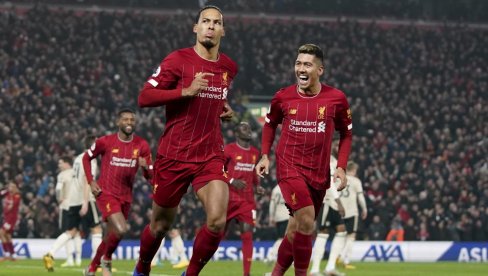 KAPITEN LIVERPULA RAZUME STRAH NAVIJAČA: Van Dajku ne miriše na dobro KAPITEN LIVERPULA RAZUME STRAH NAVIJAČA: Van Dajku ne miriše na dobro