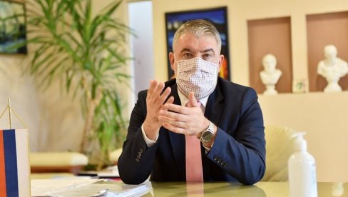 U SRPSKOJ VAKCINISANO OKO 27 ODSTO GRAĐANA: Alen Šeranić ministar zdravlja i socijalne zaštite RS U SRPSKOJ VAKCINISANO OKO 27 ODSTO GRAĐANA: Alen Šeranić ministar zdravlja i socijalne zaštite RS