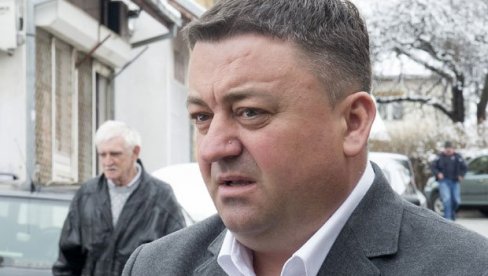 UDAREN ŠAMAR EVROPSKOJ UNIJI: Srpska lista o presudi Todosijeviću UDAREN ŠAMAR EVROPSKOJ UNIJI: Srpska lista o presudi Todosijeviću