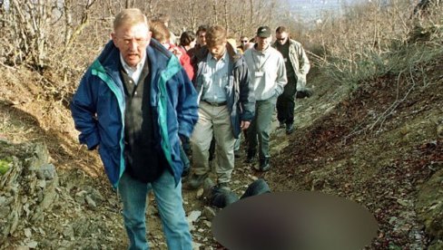 SRBE UBIJA I JAKA REČ: Našim sunarodnicima u okruženju preti zatvor čak i kad govore o sopstvenim žrtvama SRBE UBIJA I JAKA REČ: Našim sunarodnicima u okruženju preti zatvor čak i kad govore o sopstvenim žrtvama
