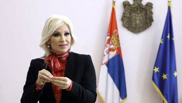 СЕТИЛИ СТЕ СЕ ИНФРАСТРУКТУРЕ: Зорана Михајловић (СНС) одговара опозицији СЕТИЛИ СТЕ СЕ ИНФРАСТРУКТУРЕ: Зорана Михајловић (СНС) одговара опозицији