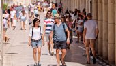 НАЈВИШЕ ТУРАКА И КИНЕЗА: Србију у јулу посетило више од 270.000 странаца! НАЈВИШЕ ТУРАКА И КИНЕЗА: Србију у јулу посетило више од 270.000 странаца!
