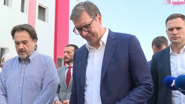 ВУЧИЋ О КОВИД ПРОПУСНИЦАМА: Слушаћемо струку, али морамо да поштујемо и Устав ВУЧИЋ О КОВИД ПРОПУСНИЦАМА: Слушаћемо струку, али морамо да поштујемо и Устав