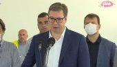 ВУЧИЋ У НОВОМ САДУ: Председник саопштио одличне вести - Повећаћемо плате здравственим радницима (ВИДЕО) ВУЧИЋ У НОВОМ САДУ: Председник саопштио одличне вести - Повећаћемо плате здравственим радницима (ВИДЕО)