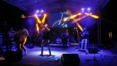 BORDER ROK ISPUNIO OČEKIVANJA: U Kladovu održan festival u slavu rokenrola i muzike BORDER ROK ISPUNIO OČEKIVANJA: U Kladovu održan festival u slavu rokenrola i muzike