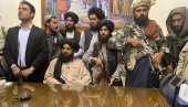 ОСАМ ОБЕЋАЊА ТАЛИБАНА НАКОН ШТО СУ ЗАУЗЕЛИ КАБУЛ: Мир у Авганистану и безбедност странаца ОСАМ ОБЕЋАЊА ТАЛИБАНА НАКОН ШТО СУ ЗАУЗЕЛИ КАБУЛ: Мир у Авганистану и безбедност странаца