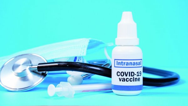 СТИЖЕ ВАКЦИНА ИЗ ИНХАЛАТОРА? Научници раде на новим начинима примене цепива СТИЖЕ ВАКЦИНА ИЗ ИНХАЛАТОРА? Научници раде на новим начинима примене цепива