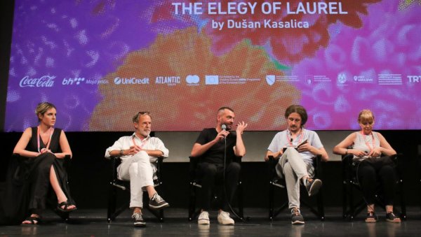 ПРЕМИЈЕРА ФИЛМА ЕЛЕГИЈА ЛОВОРА: Дебитантски филм Душана Касалице приказан у сарајевском Народном позоришту ПРЕМИЈЕРА ФИЛМА ЕЛЕГИЈА ЛОВОРА: Дебитантски филм Душана Касалице приказан у сарајевском Народном позоришту