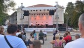 ЗА СВАЧИЈИ УКУС И ДУШУ: Занимљив пратећи програм филмског фестивала у Врњачкој Бањи ЗА СВАЧИЈИ УКУС И ДУШУ: Занимљив пратећи програм филмског фестивала у Врњачкој Бањи
