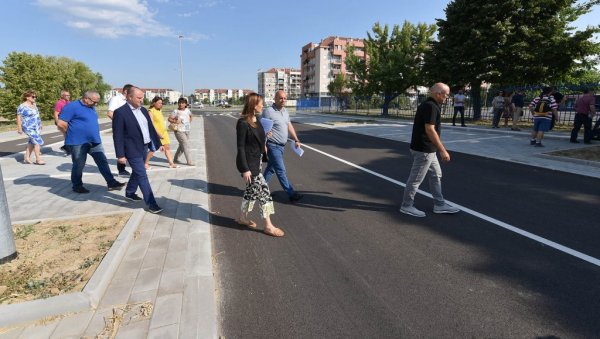 СПОМЕН НА ХЕРОЈЕ СА КОШАРА: У изградњу инфраструктуре код бившег новосадског расадника уложено 192,5 милиона СПОМЕН НА ХЕРОЈЕ СА КОШАРА: У изградњу инфраструктуре код бившег новосадског расадника уложено 192,5 милиона