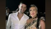 UŽIVAO U NOĆNOM PROVODU SA SENIDAH: Novak Đoković se baš opustio u Crnoj Gori UŽIVAO U NOĆNOM PROVODU SA SENIDAH: Novak Đoković se baš opustio u Crnoj Gori