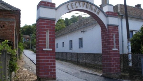СЕСТРОЉИНСКИ ДАНИ ПРЕОБРАЖЕЊА: Духовна манифестација у Пољани СЕСТРОЉИНСКИ ДАНИ ПРЕОБРАЖЕЊА: Духовна манифестација у Пољани