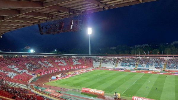 ЗВЕЗДА МОЋНО НАЈАВИЛА НОВО ПОЈАЧАЊЕ: Велики таленат стигао међу црвено-беле (ВИДЕО) ЗВЕЗДА МОЋНО НАЈАВИЛА НОВО ПОЈАЧАЊЕ: Велики таленат стигао међу црвено-беле (ВИДЕО)