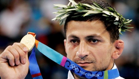 OLIMPIJSKI ŠAMPION UBIO TROJE LJUDI? Zurab šokirao naciju! Preti mu dugogodišnja robija OLIMPIJSKI ŠAMPION UBIO TROJE LJUDI? Zurab šokirao naciju! Preti mu dugogodišnja robija