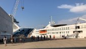 PRVI KRUZER NAKON EPIDEMIJE UPLOVIO U BAR: Na brodu samo vakcinisani turisti PRVI KRUZER NAKON EPIDEMIJE UPLOVIO U BAR: Na brodu samo vakcinisani turisti