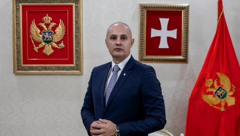 TRAŽE ZABRANU CEREMONIJE OD AMBASADA: Sve jači pritisak anticrkvenih krugova u Crnoj Gori uoči ustoličenja novog mitropolita Joanikija TRAŽE ZABRANU CEREMONIJE OD AMBASADA: Sve jači pritisak anticrkvenih krugova u Crnoj Gori uoči ustoličenja novog mitropolita Joanikija