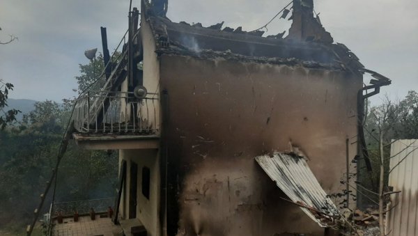 АПЕЛ ГРАЂАНИМА: Паљење ниског растиња доводи до честих пожара АПЕЛ ГРАЂАНИМА: Паљење ниског растиња доводи до честих пожара