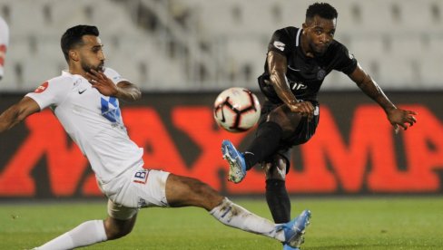 PARTIZAN PET OD OSAM: Crno-beli imaju pozitivan skor u plej-of mečevima, ako se izuzme Liga šampiona PARTIZAN PET OD OSAM: Crno-beli imaju pozitivan skor u plej-of mečevima, ako se izuzme Liga šampiona
