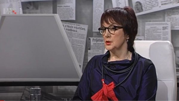 НОВО ИЗДАЊЕ РОМАНА ВЕДРАНЕ РУДАН: “Љубав на последњи поглед” говори о злостављеним женама НОВО ИЗДАЊЕ РОМАНА ВЕДРАНЕ РУДАН: “Љубав на последњи поглед” говори о злостављеним женама