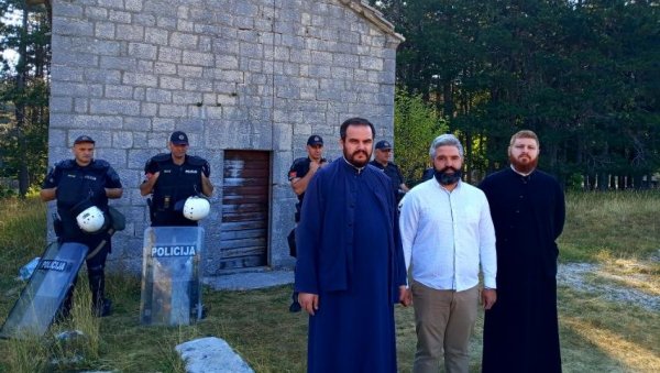 МИРАШ, ИПАК, НИЈЕ КРОЧИО У ХРАМ: Упад припадника ЦПЦ у богомољу на Ивановим коритима назнака је нових инцидената уочи церемоније на Цетињу МИРАШ, ИПАК, НИЈЕ КРОЧИО У ХРАМ: Упад припадника ЦПЦ у богомољу на Ивановим коритима назнака је нових инцидената уочи церемоније на Цетињу