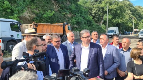 ВУЧИЋ ОБИШАО ПОЧЕТАК РАДОВА: Рехабилитација важног пута за исток Србије - Ово је бисер Европе (ФОТО/ВИДЕО) ВУЧИЋ ОБИШАО ПОЧЕТАК РАДОВА: Рехабилитација важног пута за исток Србије - Ово је бисер Европе (ФОТО/ВИДЕО)