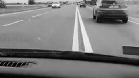 OVOME ODUZETI TRAJNO DOZVOLU: Vozio u kontra smeru, a onda se okrenuo se polukružno na nadvožnjaku (VIDEO) OVOME ODUZETI TRAJNO DOZVOLU: Vozio u kontra smeru, a onda se okrenuo se polukružno na nadvožnjaku (VIDEO)