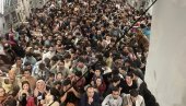 АМЕРИКАНЦИ ШАЉУ АВГАНИСТАНЦЕ У ШПАНИЈУ: Војне базе користиће се за пријем избеглица АМЕРИКАНЦИ ШАЉУ АВГАНИСТАНЦЕ У ШПАНИЈУ: Војне базе користиће се за пријем избеглица