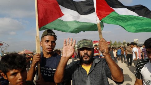 DOK JEDNI HVALE, DRUGI NEGODUJU: Hamas i Palestinska samouprava izrazili suprotne stavove o rezoluciji SB UN DOK JEDNI HVALE, DRUGI NEGODUJU: Hamas i Palestinska samouprava izrazili suprotne stavove o rezoluciji SB UN