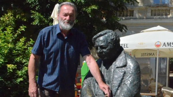 ВРШАЧКОМ НОВИНАРУ НАГРАДА ЗА ЖИВОТНО ДЕЛО: Иван Бабић добио признање Друштва новинара Војводине ВРШАЧКОМ НОВИНАРУ НАГРАДА ЗА ЖИВОТНО ДЕЛО: Иван Бабић добио признање Друштва новинара Војводине
