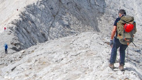 NOVI FITNES TREND: Raking - vojničkom vežbom hodanja do najboljih rezultata NOVI FITNES TREND: Raking - vojničkom vežbom hodanja do najboljih rezultata