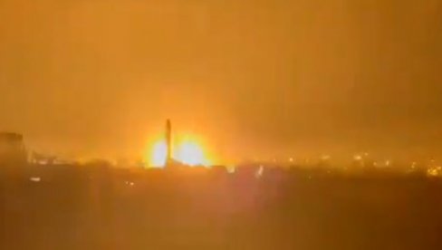 ПОЧЕЛА ОДМАЗДА: Израел извео ваздушни напад на појас Газе ПОЧЕЛА ОДМАЗДА: Израел извео ваздушни напад на појас Газе