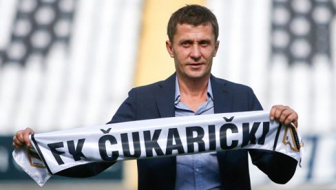 SAŠA ILIĆ POSLE DEBIJA NA KLUPI ČUKARIČKOG: Čestitao bih igračima, prezadovoljan sam SAŠA ILIĆ POSLE DEBIJA NA KLUPI ČUKARIČKOG: Čestitao bih igračima, prezadovoljan sam