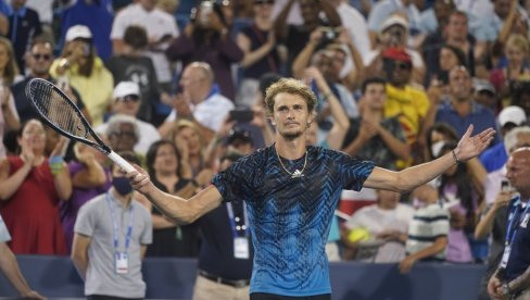 ZVEREV JE U POLUFINALU! Nemac izbacio Cicipasa na mastersu u Parizu ZVEREV JE U POLUFINALU! Nemac izbacio Cicipasa na mastersu u Parizu