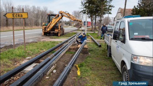 ZAVRŠENA GASIFIKACIJA U MESTIMA KOD ZRENJANINA: Podneto 533 novih zahteva za priključak (FOTO) ZAVRŠENA GASIFIKACIJA U MESTIMA KOD ZRENJANINA: Podneto 533 novih zahteva za priključak (FOTO)