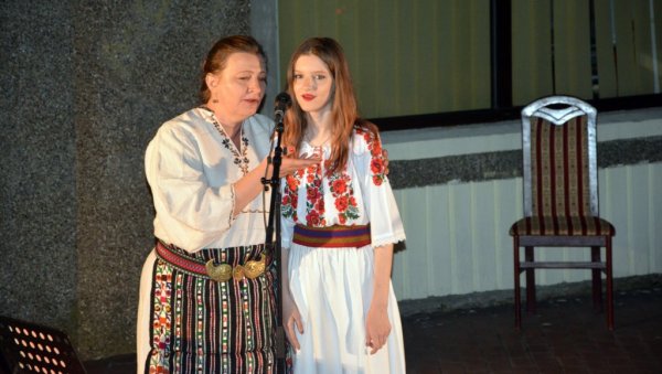 НАСЛЕЂЕ КРЕИРА ИМИЏ ГРАДОВА: Одржан осми Казан Култ у Центру за културу у Кладову НАСЛЕЂЕ КРЕИРА ИМИЏ ГРАДОВА: Одржан осми Казан Култ у Центру за културу у Кладову