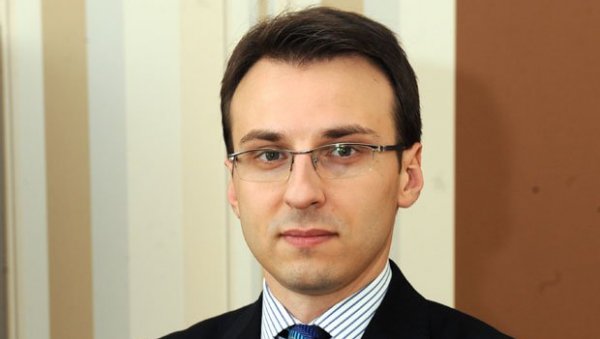 ИНТЕРВЈУ Петар Петковић: Куртијеви Срби руше српско јединство ИНТЕРВЈУ Петар Петковић: Куртијеви Срби руше српско јединство