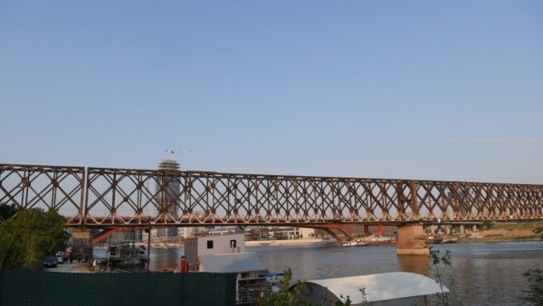 ДВА НОВА МОСТА: Панчевцу следи реконструкција, стари железнички биће премештен ДВА НОВА МОСТА: Панчевцу следи реконструкција, стари железнички биће премештен