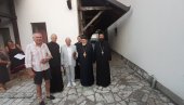 HRAM IZ SRCA: U Šapcu predstavljena čuvena knjiga Matije Bećkovića (FOTO)
