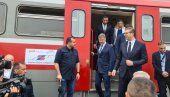 RAZGOVOR SA MAŠINOVOĐOM: Predsednik na Instagramu postavio snimak iz voza (VIDEO) RAZGOVOR SA MAŠINOVOĐOM: Predsednik na Instagramu postavio snimak iz voza (VIDEO)