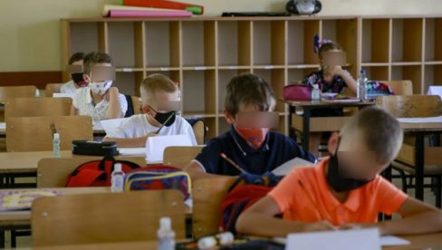 Prvacima u Vranju po 7000 dinara iz gradskog budžeta Prvacima u Vranju po 7000 dinara iz gradskog budžeta