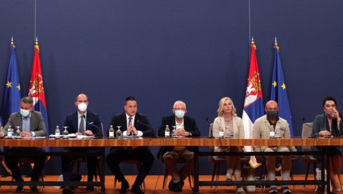 SEDNICA KRIZNOG ŠTABA ZAKAZANA ZA SUTRA: Ponovo će se raspravljati o kovid propusnicama SEDNICA KRIZNOG ŠTABA ZAKAZANA ZA SUTRA: Ponovo će se raspravljati o kovid propusnicama