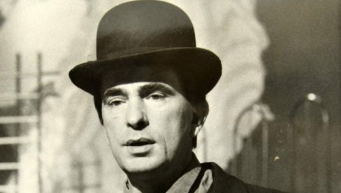 СЦЕНА ЈЕ У СУЗАМА: Колеге се опраштају од легенде - Ланету не треба споменик, нити улица, он ће остати у народу! СЦЕНА ЈЕ У СУЗАМА: Колеге се опраштају од легенде - Ланету не треба споменик, нити улица, он ће остати у народу!