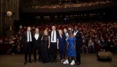 АПЛАУЗ СТРАХИЊИ: Редитељ Стефан Арсенијевић о премијери филма у Карловим Варима АПЛАУЗ СТРАХИЊИ: Редитељ Стефан Арсенијевић о премијери филма у Карловим Варима